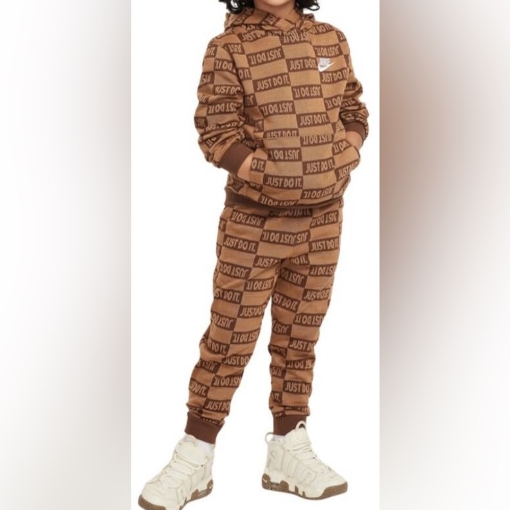 Nike Kids Hoodie & Jogger‎ Set | Flax “Just Do It” Print | Size 6 | NWT